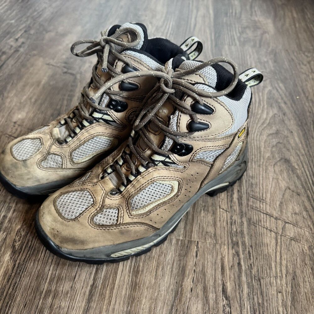 Vasque Breeze XCR Gore-tex Womens SZ 9.5M US Waterproof Hiking Boots light Brown - Picture 2 of 9